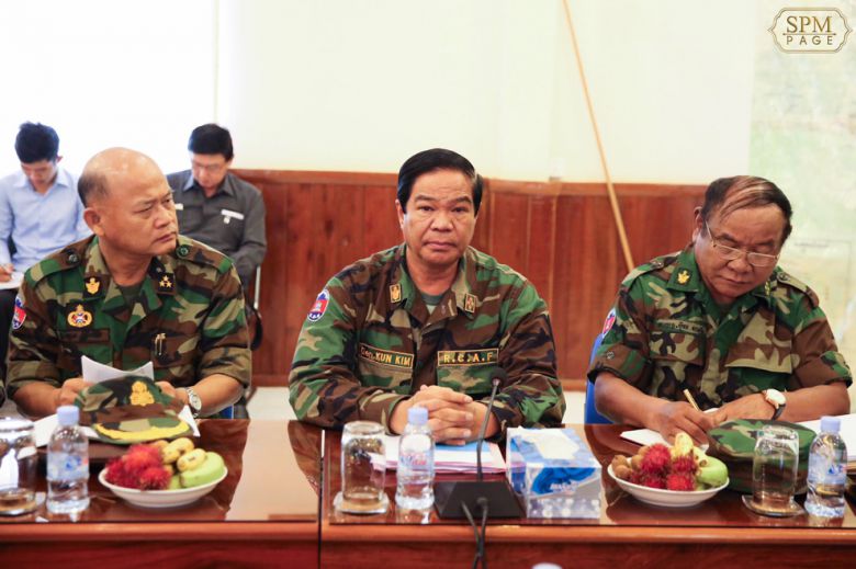 General Kun Kim seen at the meeting held yesterday in Stung Treng province. Facebook